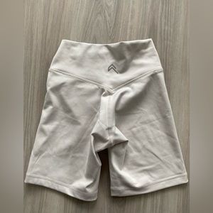 Oner Active Timeless Small Sand Shorts